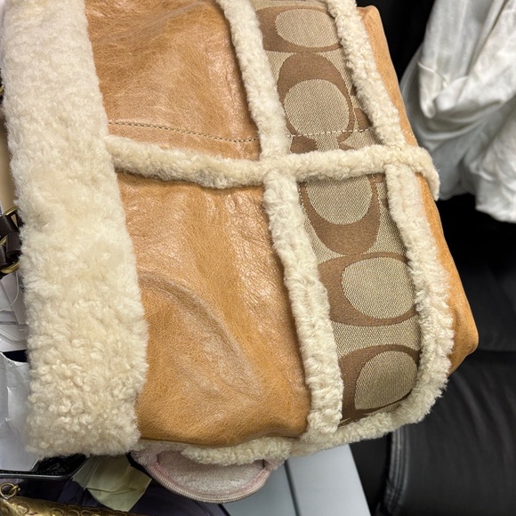 Coach Rare sheepskin Dark Brown Leather Bag with Gold Details - Vintage - Picture 1 of 16